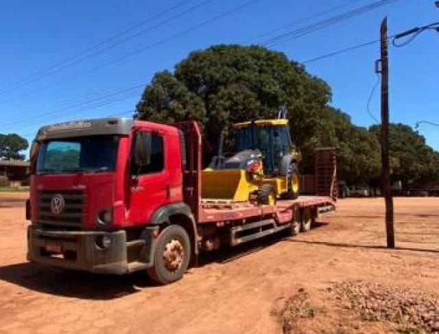 Transporte de máquinas e equipamentos